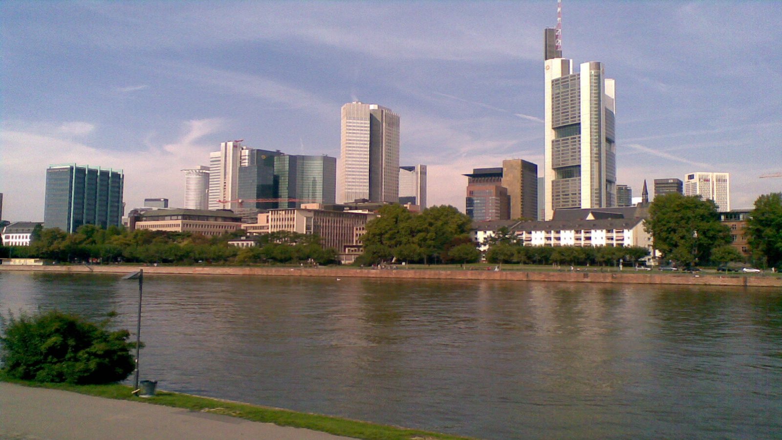  Frankfurt - Skyline 